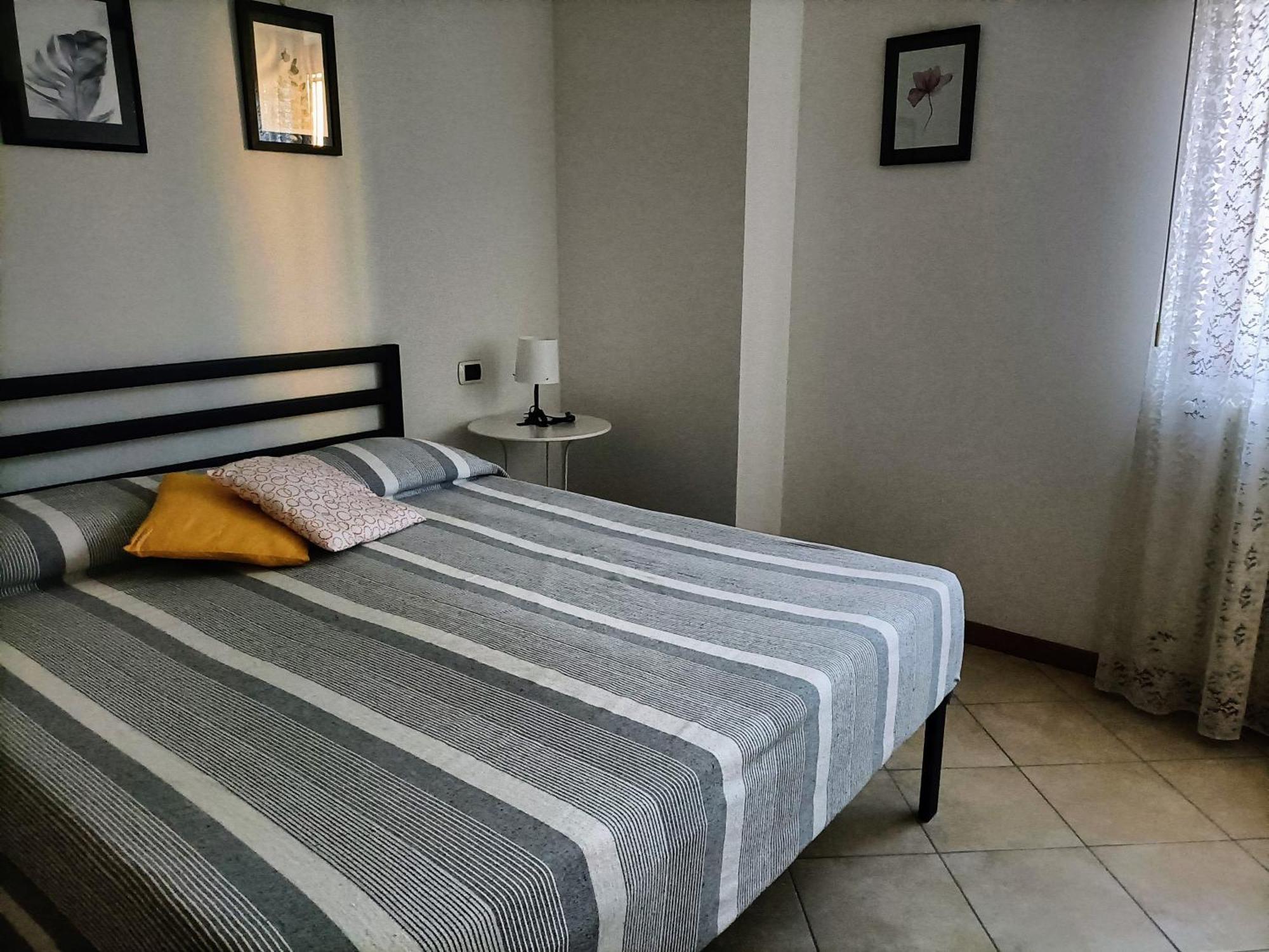 Appartamenti Casa Nina, Lago,Montagne, Uliveti Brenzone sul Garda Exterior photo